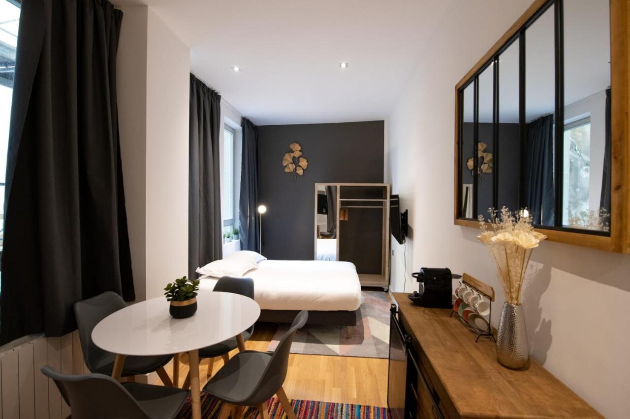 Le St Germain - Petillant Studio Decore Avec Gout En Centre-Ville Лион Экстерьер фото