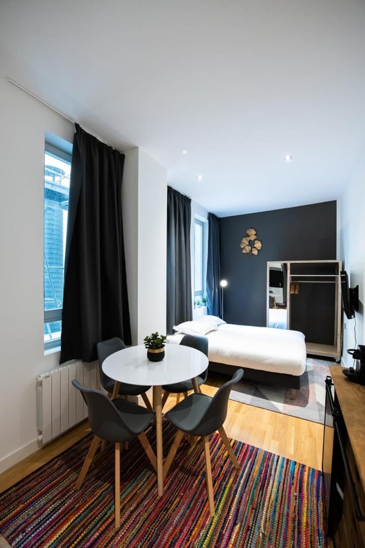 Le St Germain - Petillant Studio Decore Avec Gout En Centre-Ville Лион Экстерьер фото